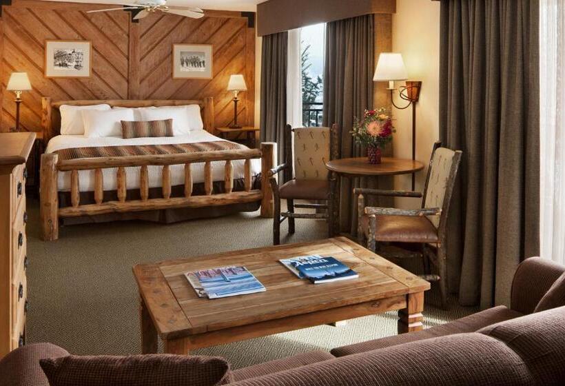 带阳台套房, Stonebridge Inn