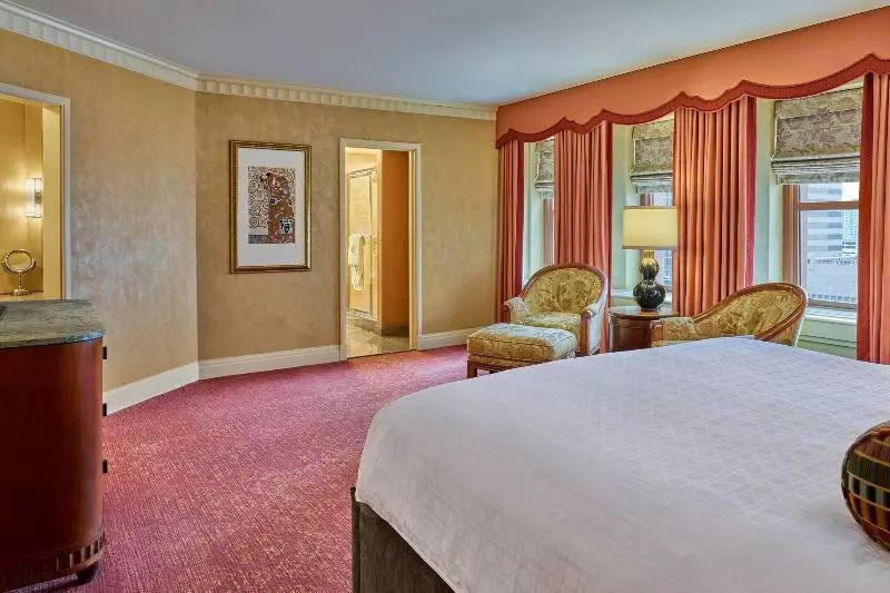 اتاق استاندارد با تخت بزرگ, The Brown Palace Hotel And Spa, Autograph Collection