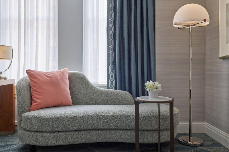 غرفة قياسية سرير كينج, The Brown Palace Hotel And Spa, Autograph Collection