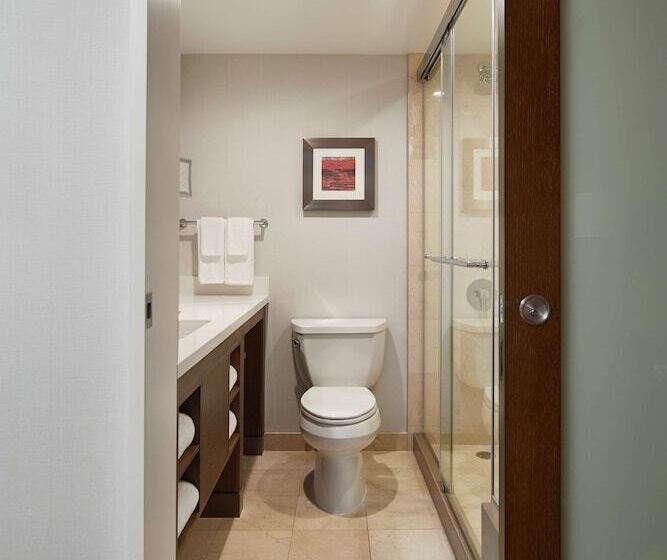 스탠다드 룸 더블 침대, Doubletree By Hilton Torrance South Bay