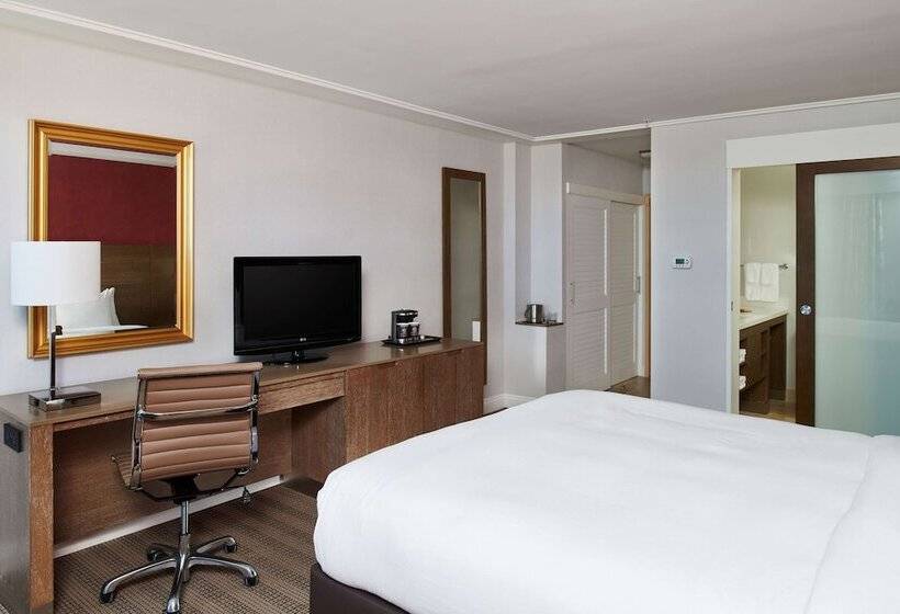 이그제큐티브 룸, Doubletree By Hilton Torrance South Bay