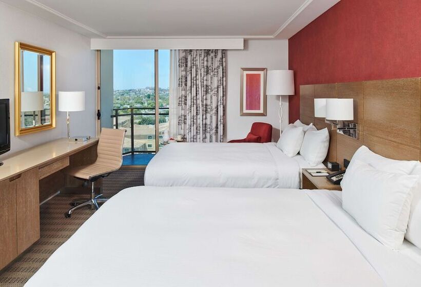 이그제큐티브 룸, Doubletree By Hilton Torrance South Bay