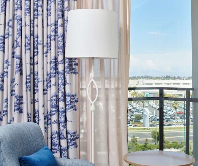 غرفة قياسية سرير مزدوج, Doubletree By Hilton Torrance South Bay