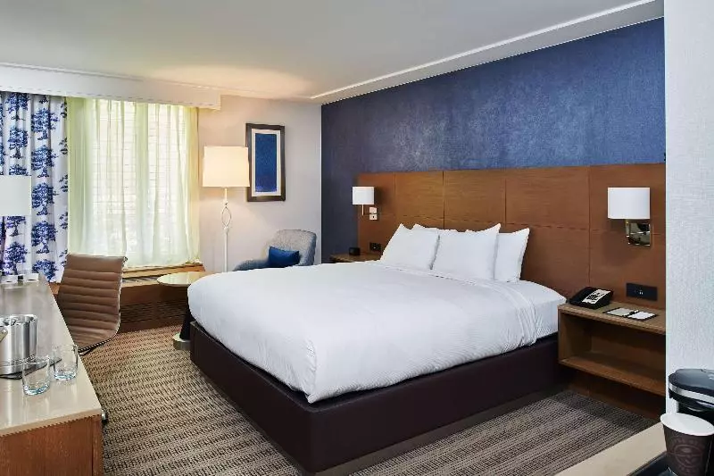 اتاق استاندارد با تخت بزرگ, Doubletree By Hilton Torrance South Bay