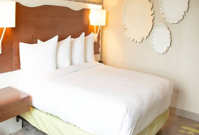 小型套房, Hilton Hasbrouck Heights/meadowlands