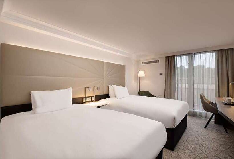 带2个双人床的标准工作室, Hilton Hasbrouck Heights/meadowlands