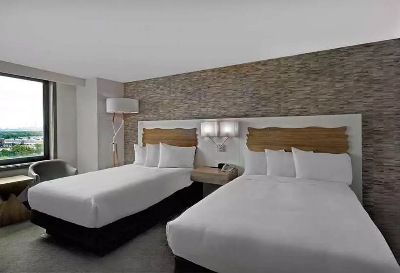 ２ダブルベッドのスタンダードルーム, Hilton Hasbrouck Heights/meadowlands