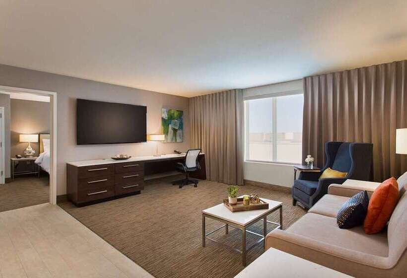 带大床的标准间, Hilton Hasbrouck Heights/meadowlands