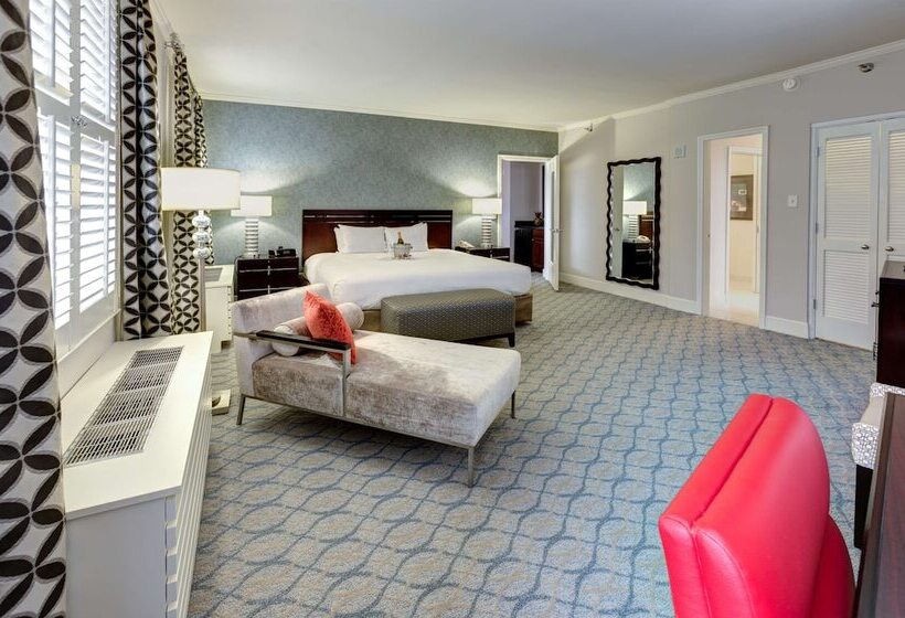 סוויטה נשיאותית, Hilton Orrington / Evanston