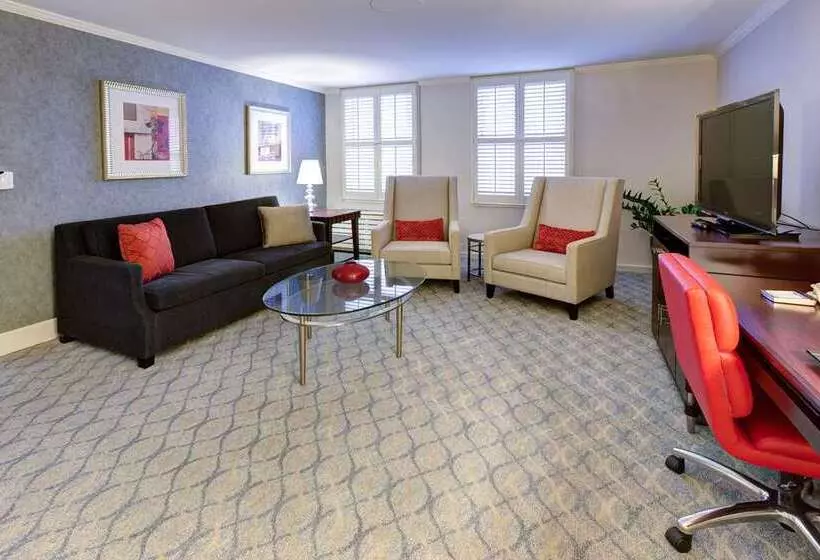 Standard-huone, Hilton Orrington / Evanston