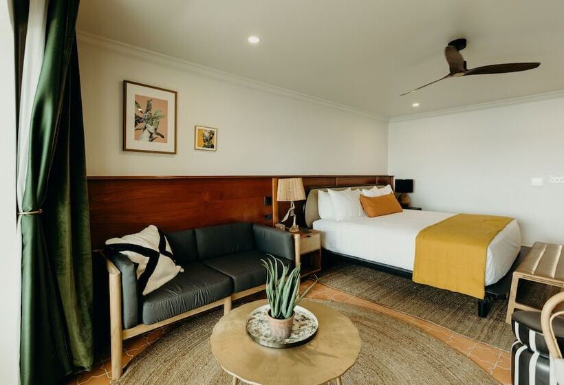 اتاق لوکس یک تخته, King Christian