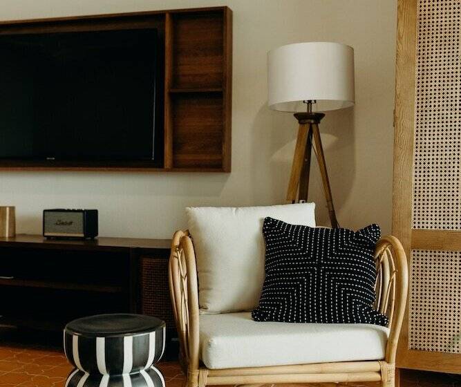 اتاق لوکس یک تخته, King Christian