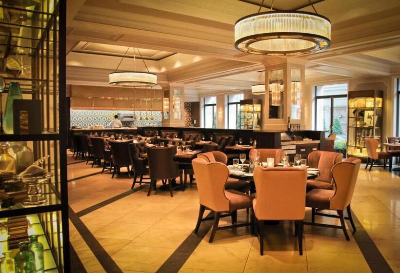 اتاق استاندارد با تخت بزرگ, Monteleone, New Orleans