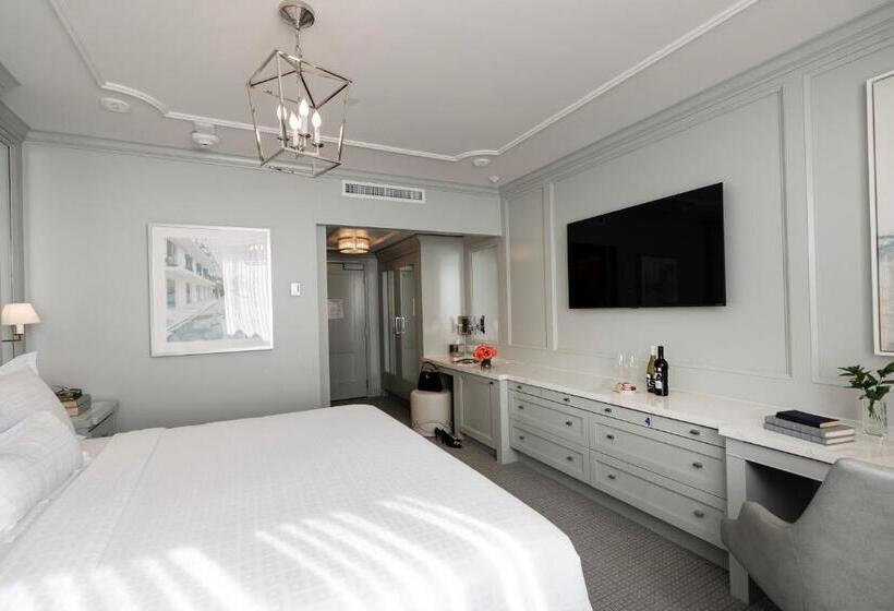 اتاق سوپریور با تخت بزرگ, Monteleone, New Orleans