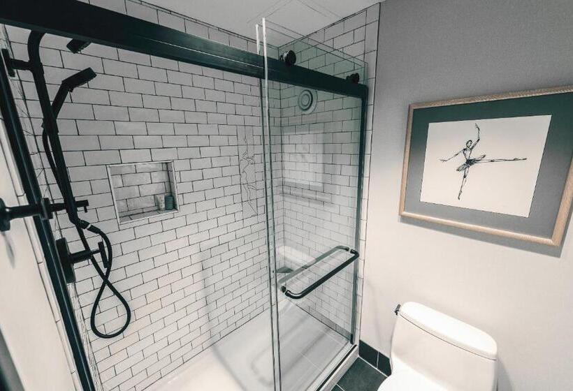 Стандартный Номер Кровать Кинг, Saint Kate   The Arts