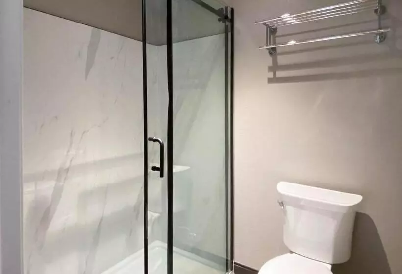 スタンダード４人部屋, Studio 6 Suites Stockton, Ca Waterfront