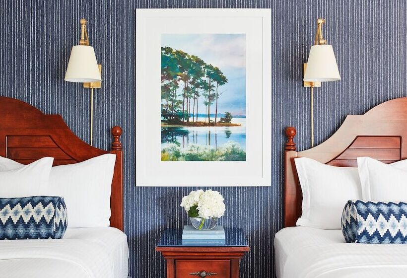 デラックスルーム, The Tides Inn