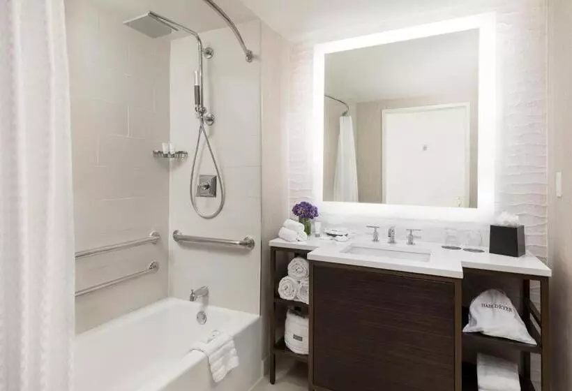 キングサイズベッドのクラシックルーム, The Westin New Orleans