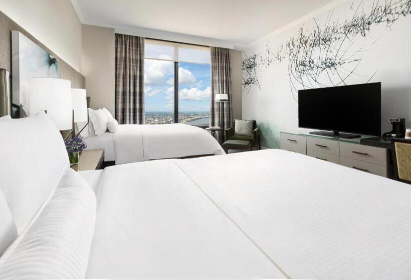 Deluxe room with river view, The Westin New Orleans