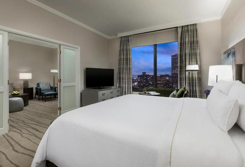 جناح سرير كينج, The Westin New Orleans