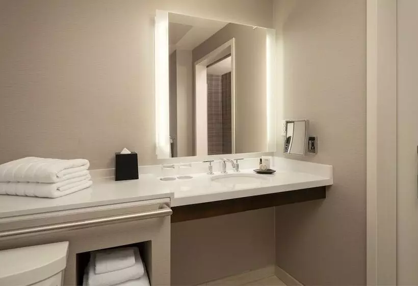 ２ダブルベッドのスタンダードルーム, The Westin South Coast Plaza, Costa Mesa