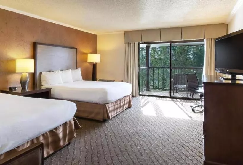 リバービュースタンダードルーム, Valley River Inn