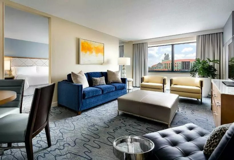 Premium-studio, Walt Disney World Dolphin