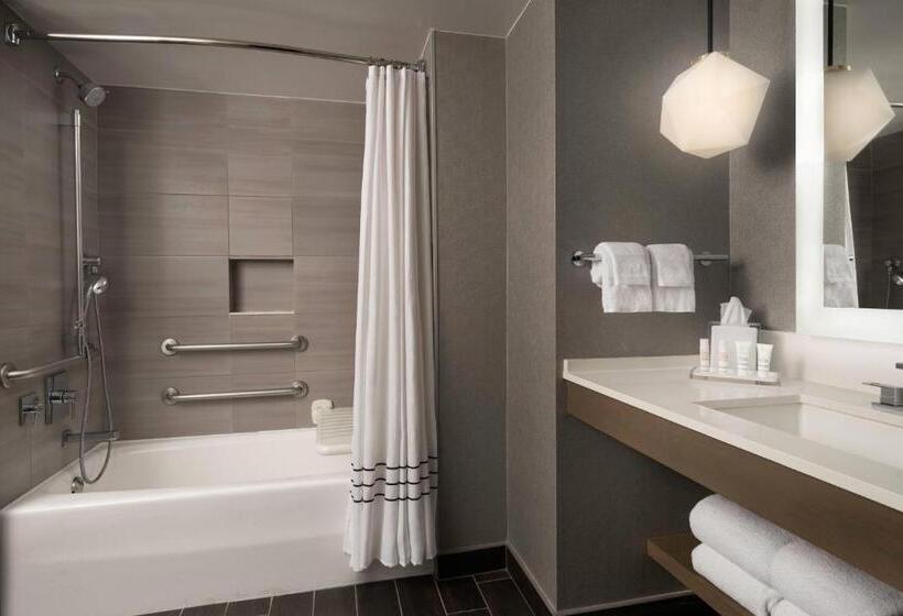 غرفة قياسية سرير مزدوج, Warner Center Marriott Woodland Hills