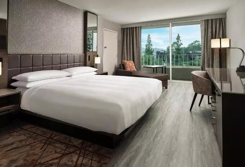 اتاق استاندارد با تخت دوبل, Warner Center Marriott Woodland Hills