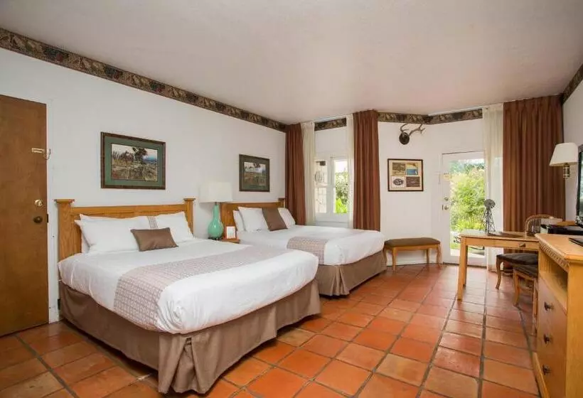 Standard-huone, Y O Ranch Hotel And Conference Center