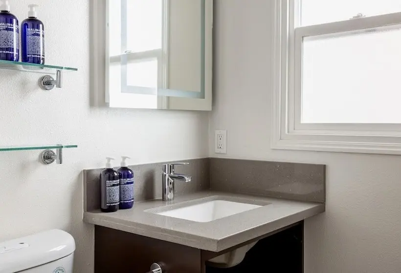 اتاق استاندارد با 2 تخت دوبل, Leland Hotel Palo Alto