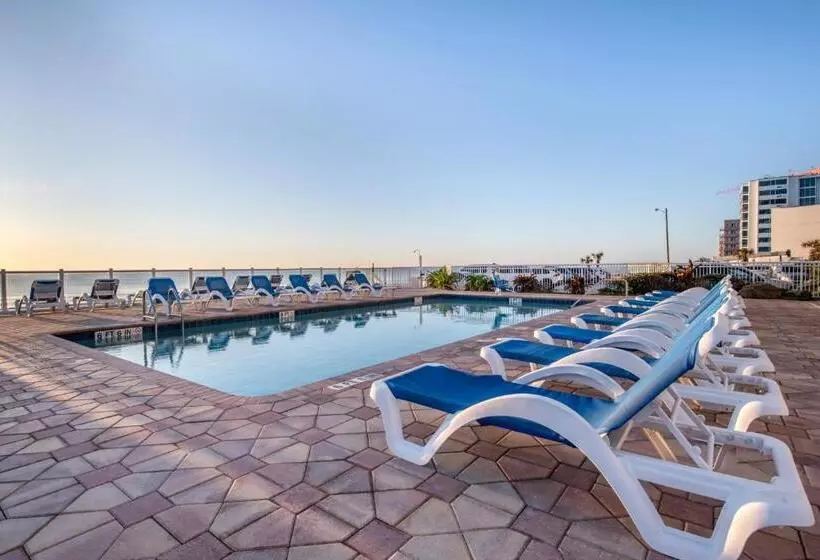 バルコニー付きスタンダードルーム, Tropical Winds Resort