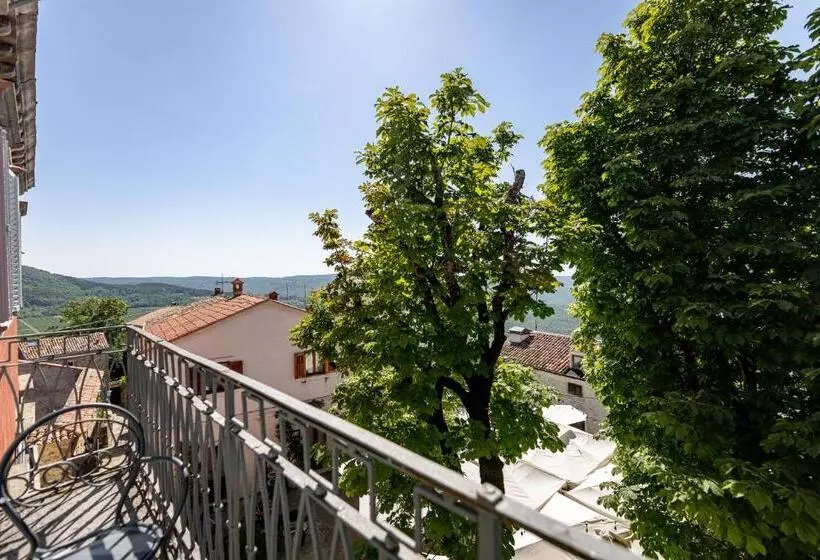 バルコニー付きデラックスルーム, Boutique Hotel Kaštel