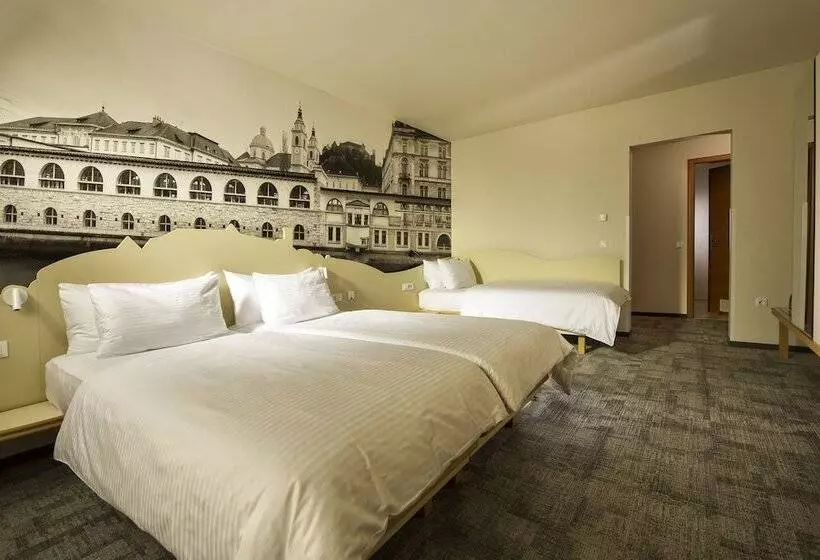 スタンダードトリプルルーム, City Hotel Ljubljana