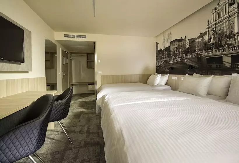 スタンダードトリプルルーム, City Hotel Ljubljana