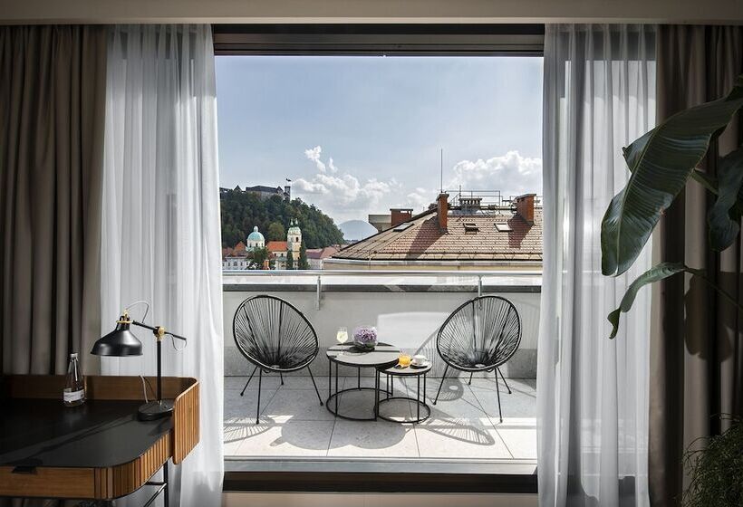 مجموعه ویستا شهر, City Hotel Ljubljana