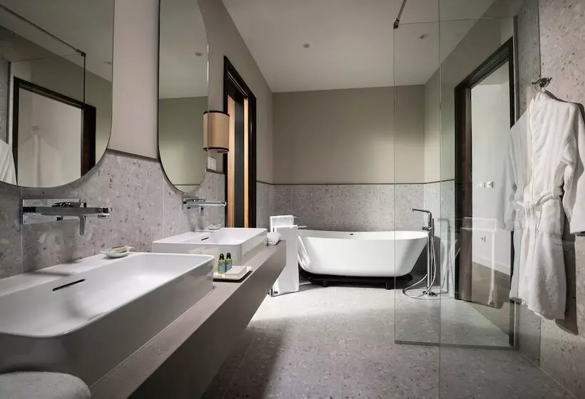シティビュースイート, City Hotel Ljubljana