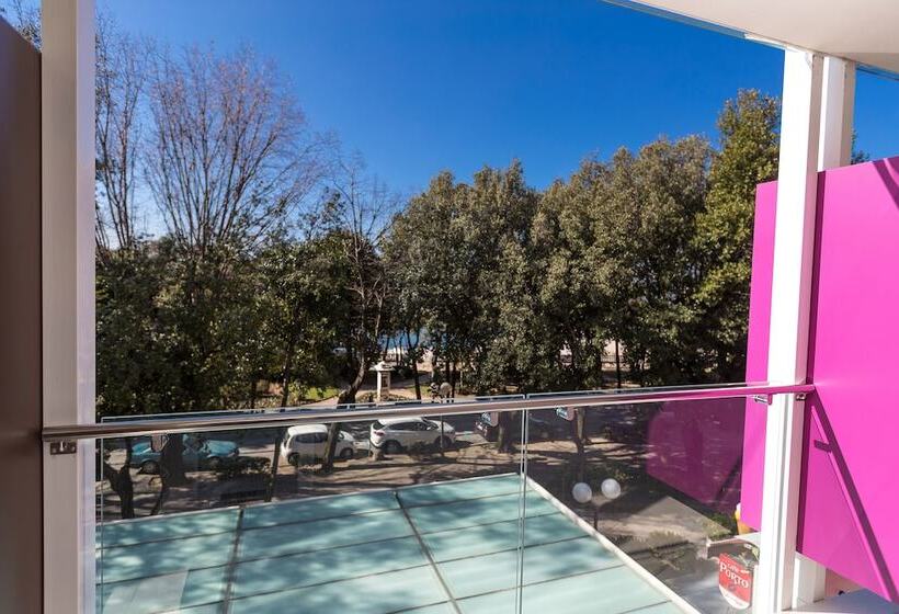 Апартаменты Comfort 2 Спальни, Crikvenica