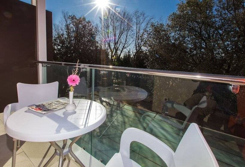 Апартаменты Comfort 2 Спальни, Crikvenica