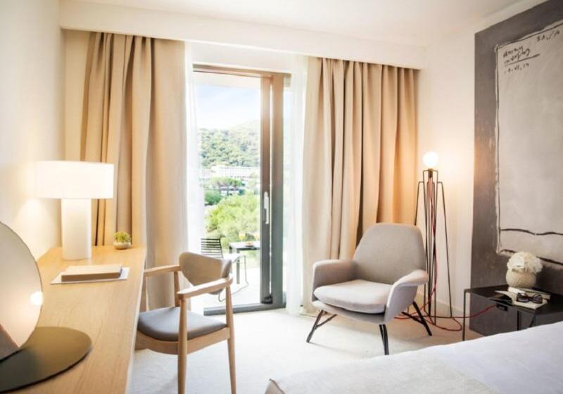 豪华海景房带阳台, Kompas