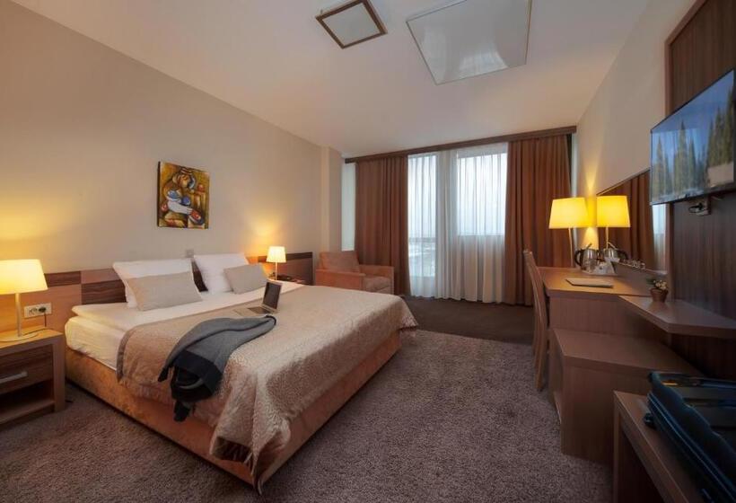 اتاق استاندارد, Kras