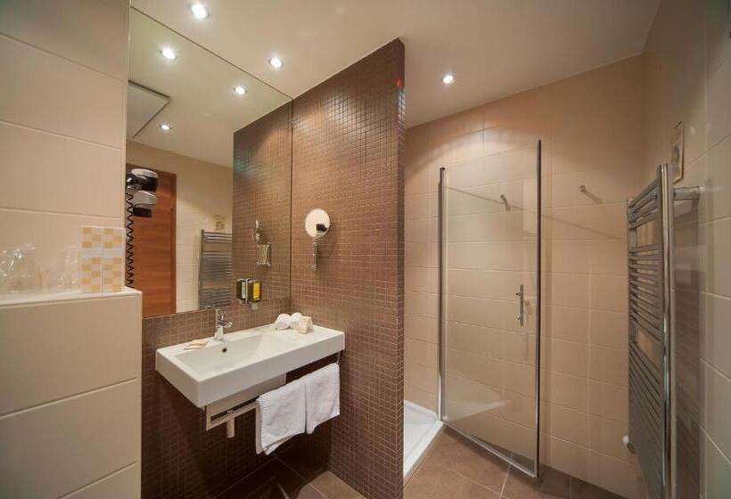 اتاق استاندارد, Kras