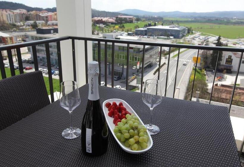 اتاق خانوادگی, Kras