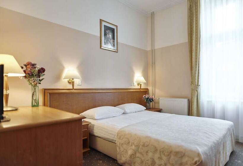 غرفة قياسية, Lovran