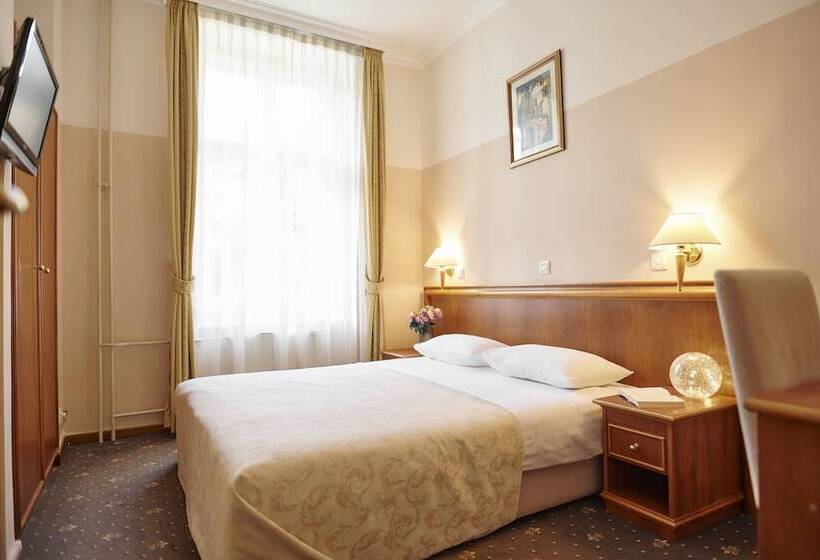 غرفة قياسية, Lovran