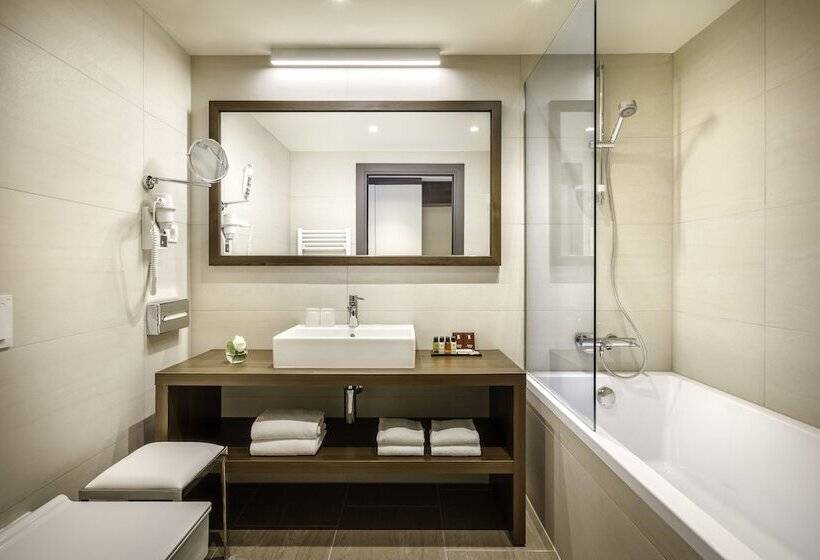 اتاق استاندارد با بالکن, Remisens Bel Moretto Hotel Metropol Annexe