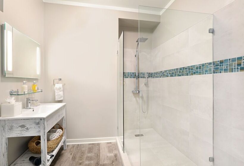 اتاق استاندارد, Sea Breeze Beach House All Inclusive By Ocean Hotels