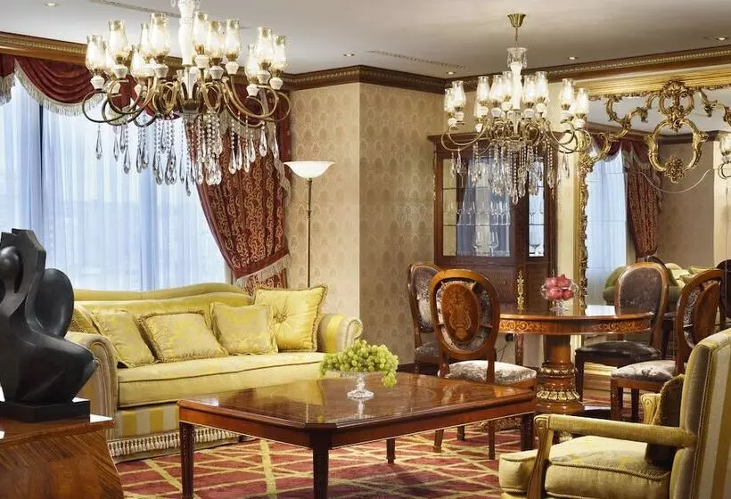 Presidential Suite, Swiss Diamond Hotel Prishtina