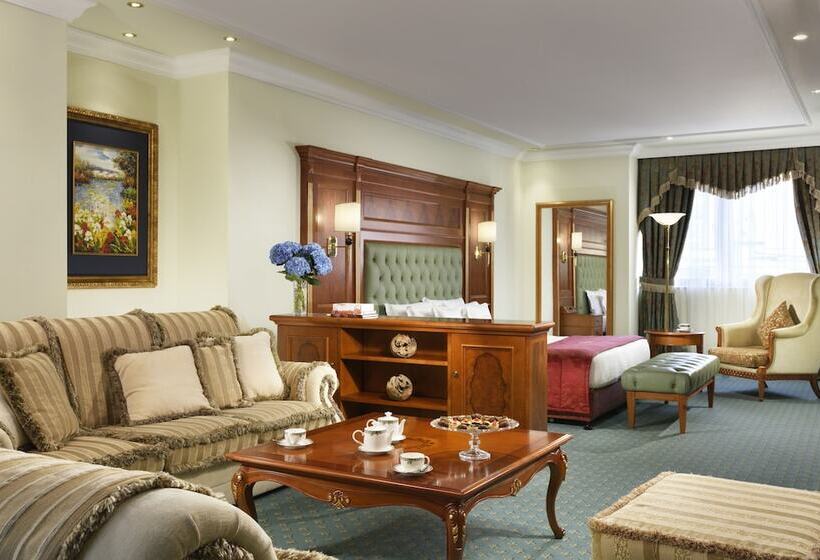 سوییت جونیور, Swiss Diamond Hotel Prishtina