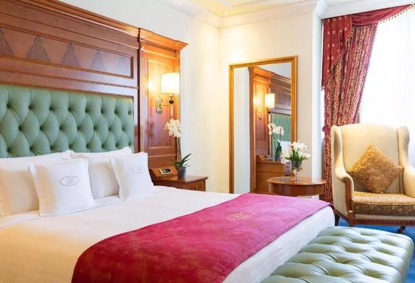 Junior Suite, Swiss Diamond Hotel Prishtina